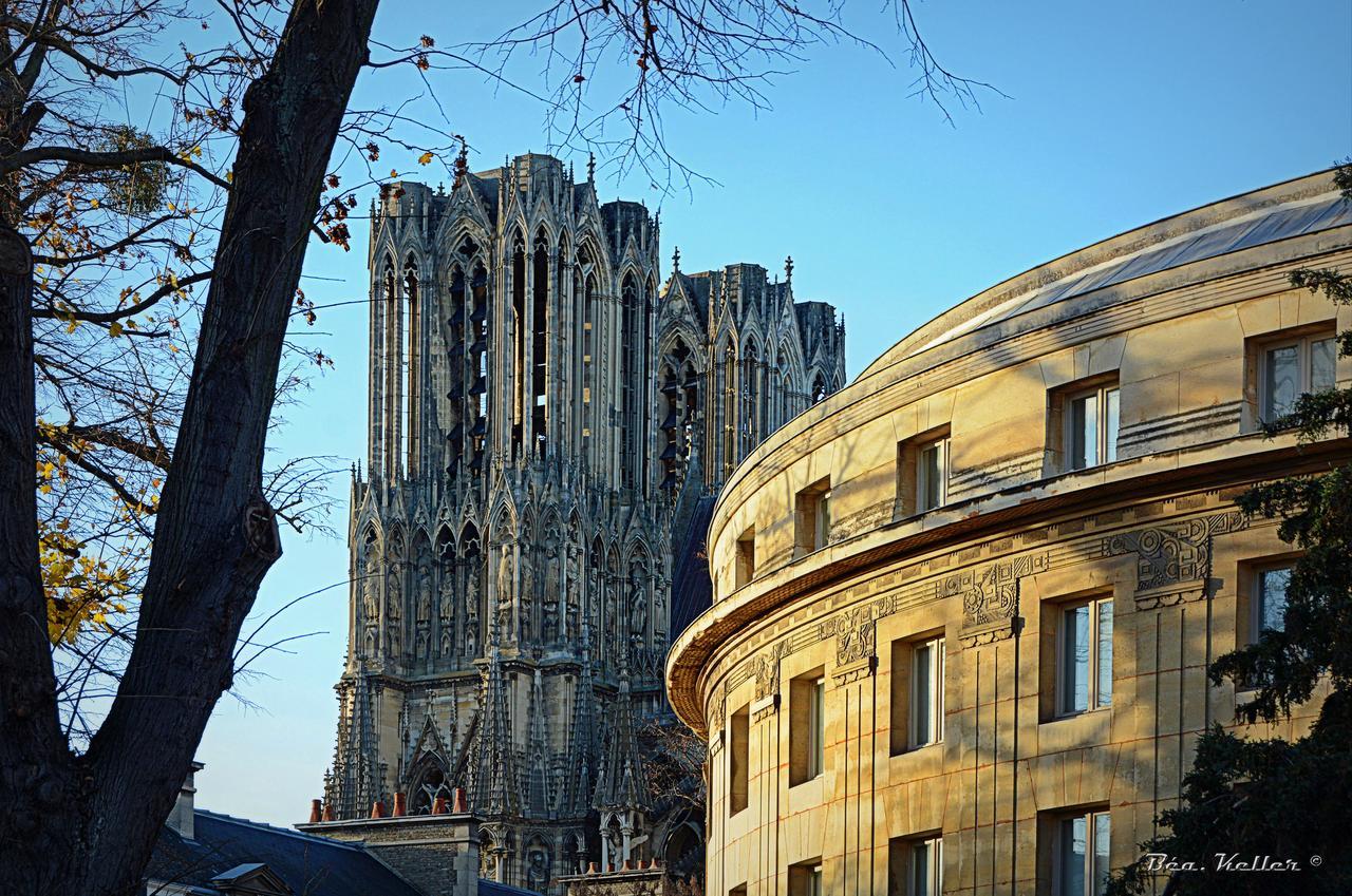 Mm Suites Cathedrale Reims Exteriör bild